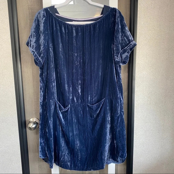 Floreat Anthropologie Velvet Pocket Mini Dress - Picture 2 of 5